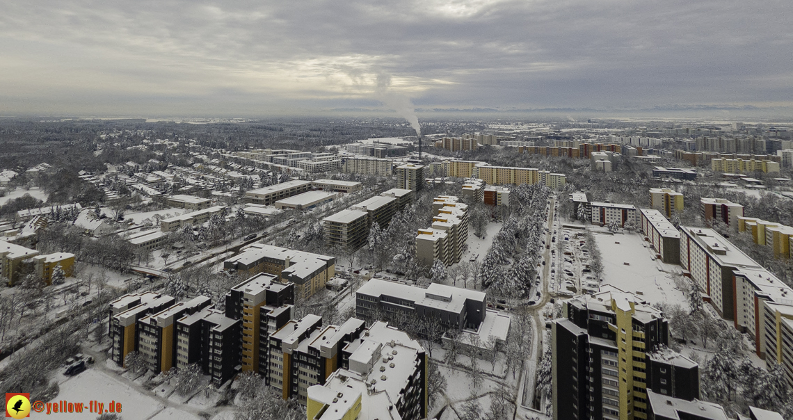04.12.2021 - Karl-Marx-Ring und Marx-Zentrum in Neuperlach